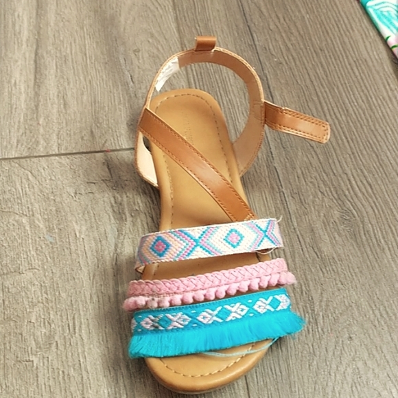 They don't fit me - Picture 2 of 3